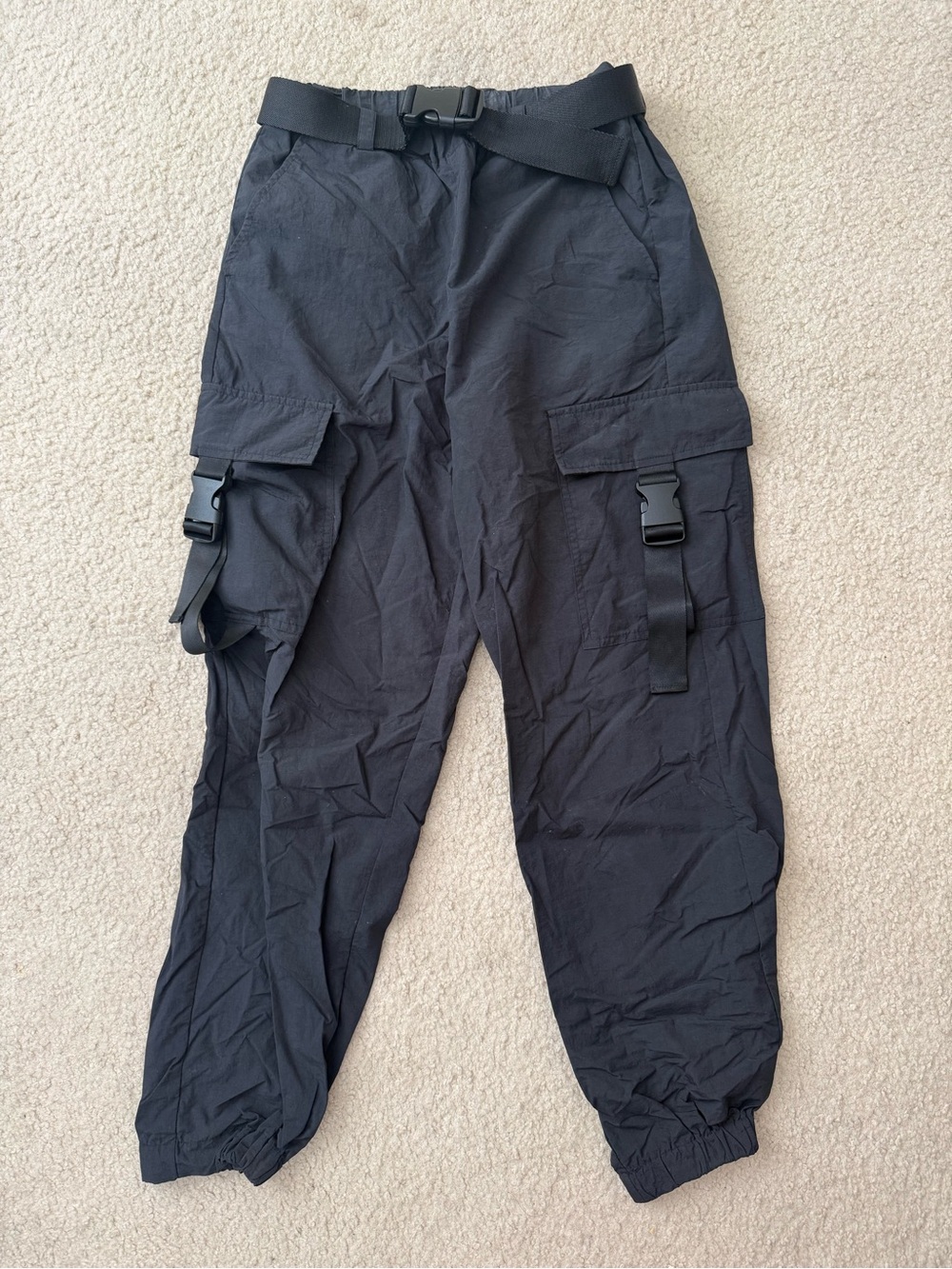 Forever 21 Women Black Cargo Jogger Pants with Utility Buckles